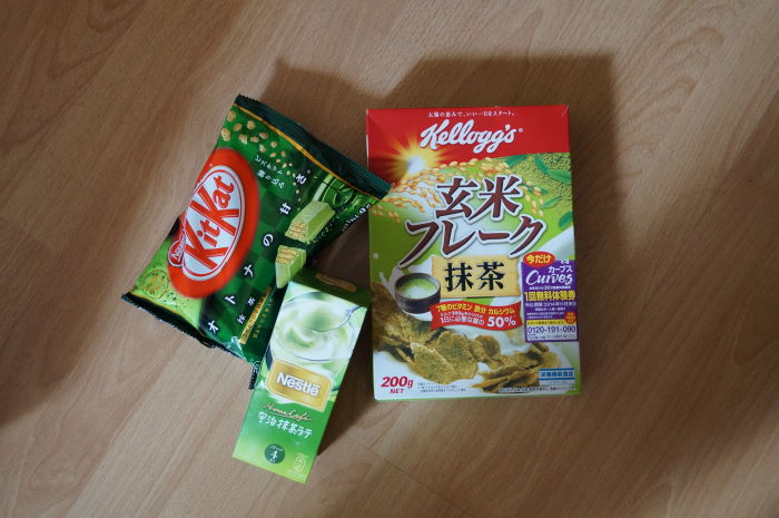Japan KitKat und Cornflakes Geschmacksrichtung grüner Tee