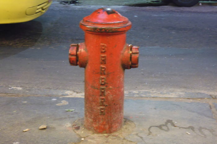 Rio de Janeiro, Hydrant, Barbara