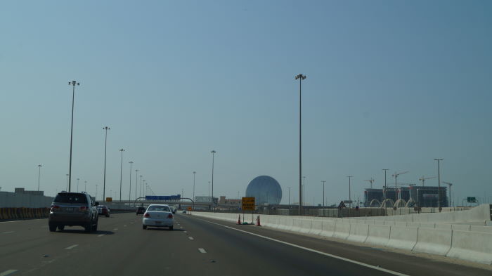Dubai to Abu Dhabi Motorway